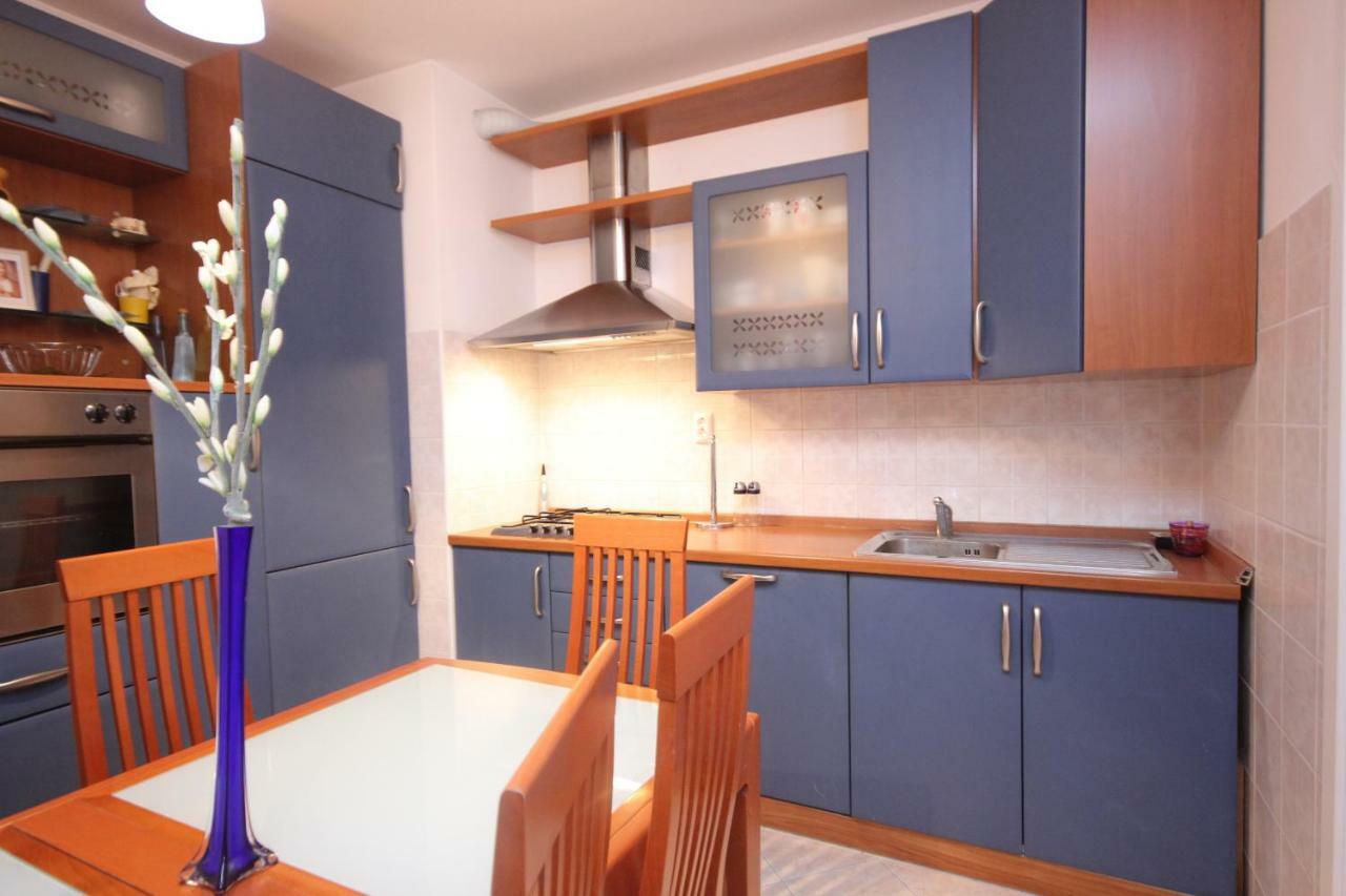 Apartment Karlo Near The Most Beautiful Beach Znjan Split Exterior foto